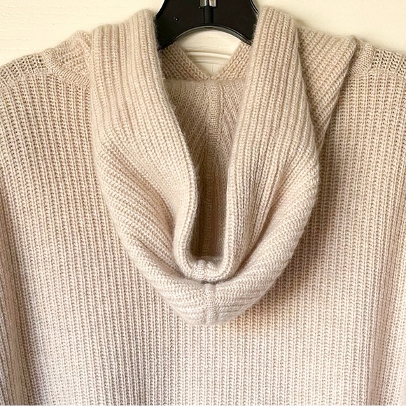 Jenni Kayne Cashmere Fisherman Hoodie Boxy Oatmeal Size Small EUC - Picture 7 of 10